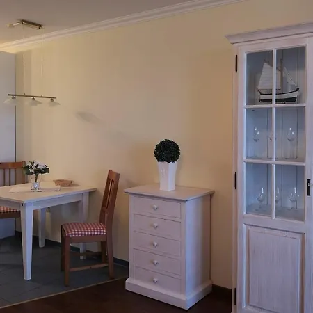 J 24 Apartment