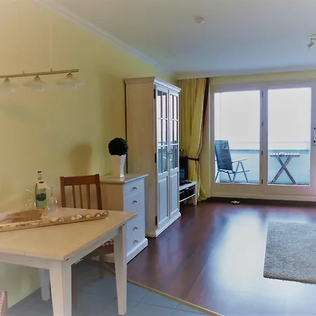 Apartment J 24